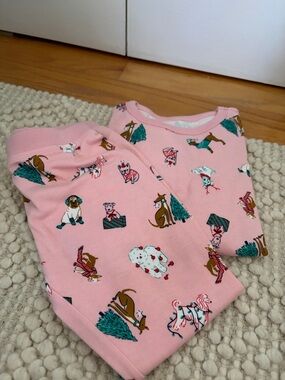 Crewcuts Pink Holiday Puppy & Tree Print Pajama Set